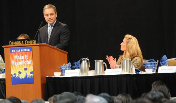 "AFL-CI WHO?" Teamster Barbara Huff gazes upon the gubernatorial dreamboat.